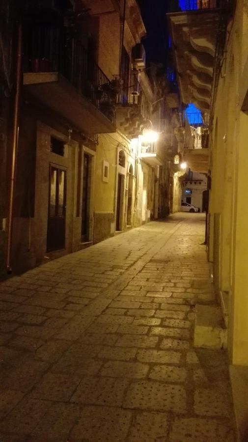 La Carraia Bed & Breakfast Ragusa Dış mekan fotoğraf
